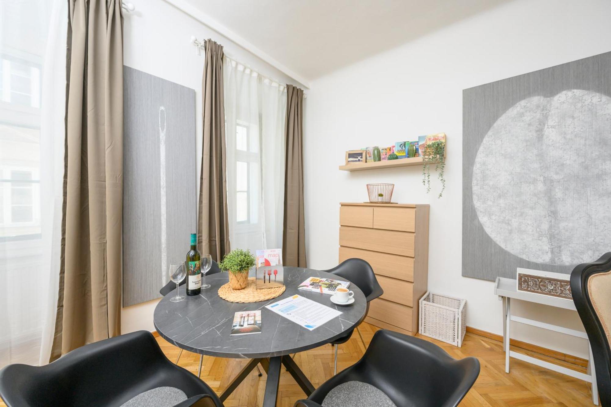 Central City Apartments Viena Exterior foto